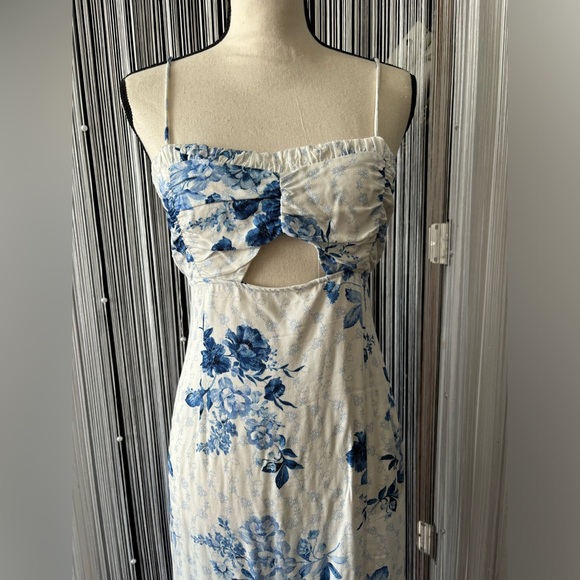 Zara floral print slip dress - Picture 2 of 5